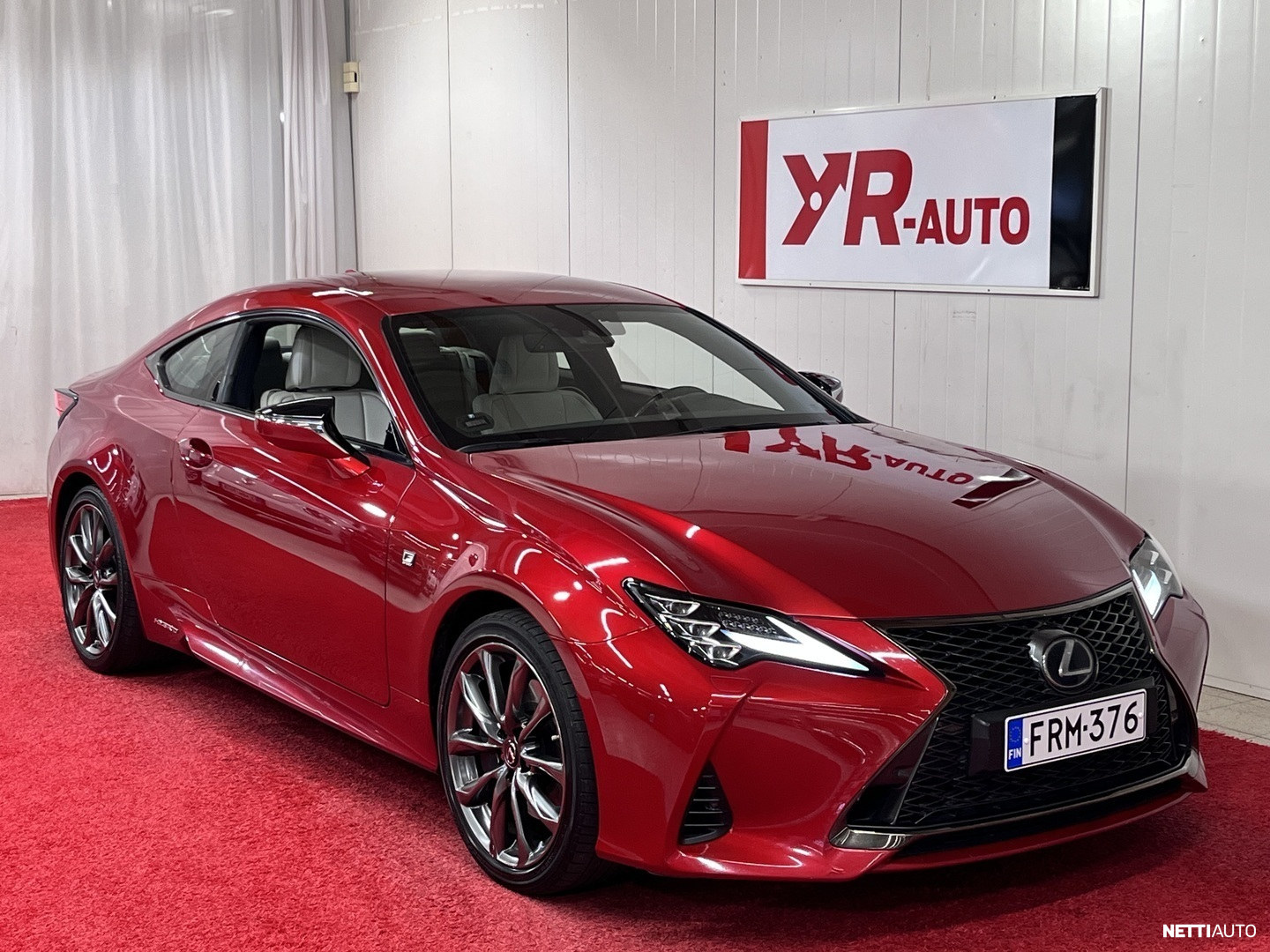 Lexus RC
