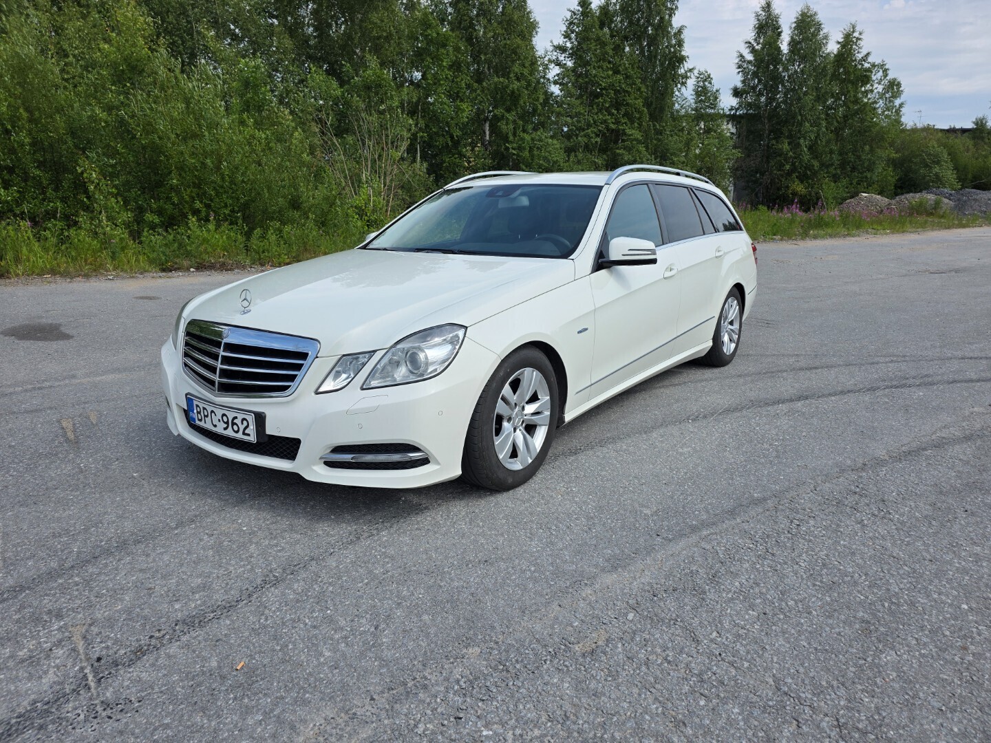 Mercedes-Benz E