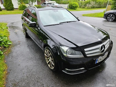 Mercedes-Benz C 2011, kuva 2/9