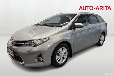 Toyota Auris 2014, kuva 1/10