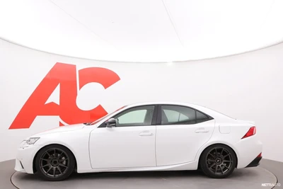 Lexus IS 300h Executive 2014, kuva 2/30