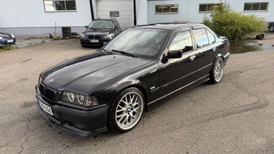BMW 325 1997, kuva 1/10