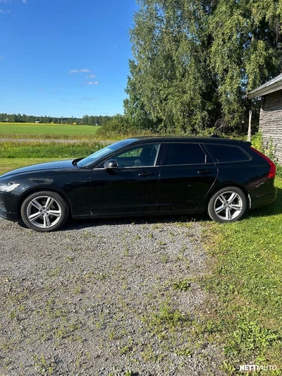 Volvo V90 2017, kuva 4/17