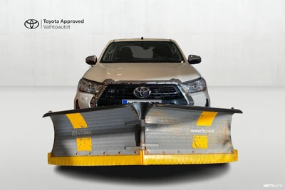 Toyota Hilux 2021, photo 7/28