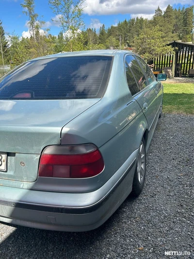 BMW 520 i 2,0 4d 1997, photo 4/12