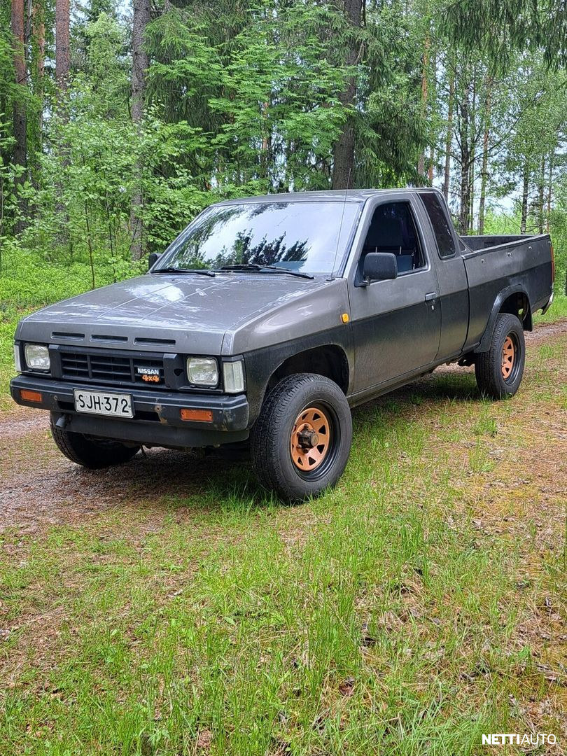 Nissan King Cab