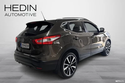 Nissan Qashqai 1,2L Tekna 2WD 6M/T 2014, photo 3/26