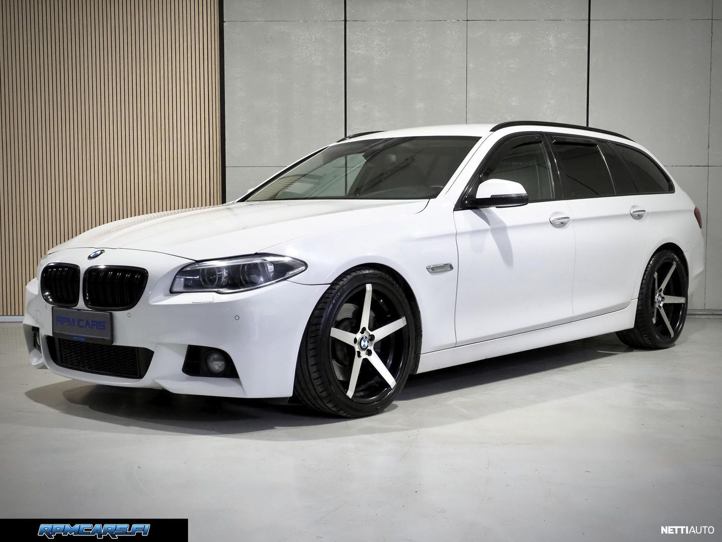 BMW 530