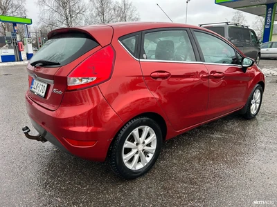 Ford Fiesta 2010, kuva 6/10