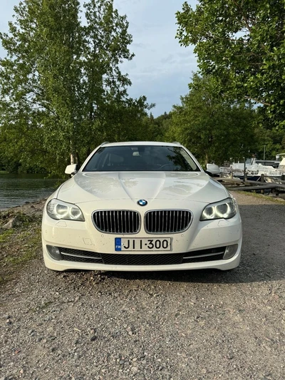 BMW 520 2013, kuva 2/13