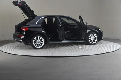 Audi A3 Sportback 30 TFSI 2024, photo 6/26