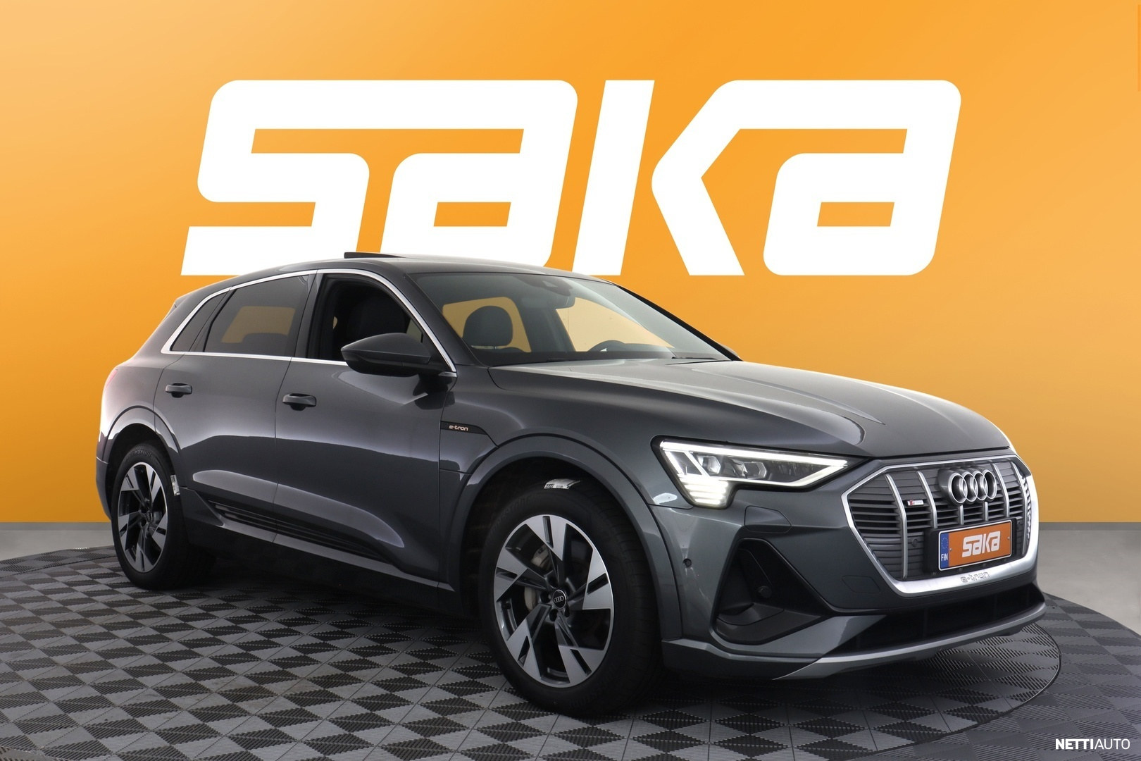 Audi e-tron