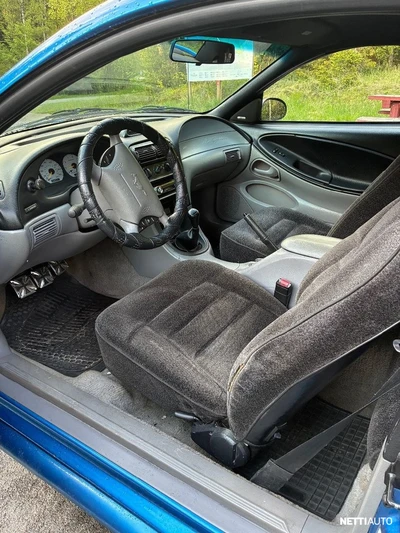 Ford Mustang Mustang 5.0 GT 1995, photo 4/6