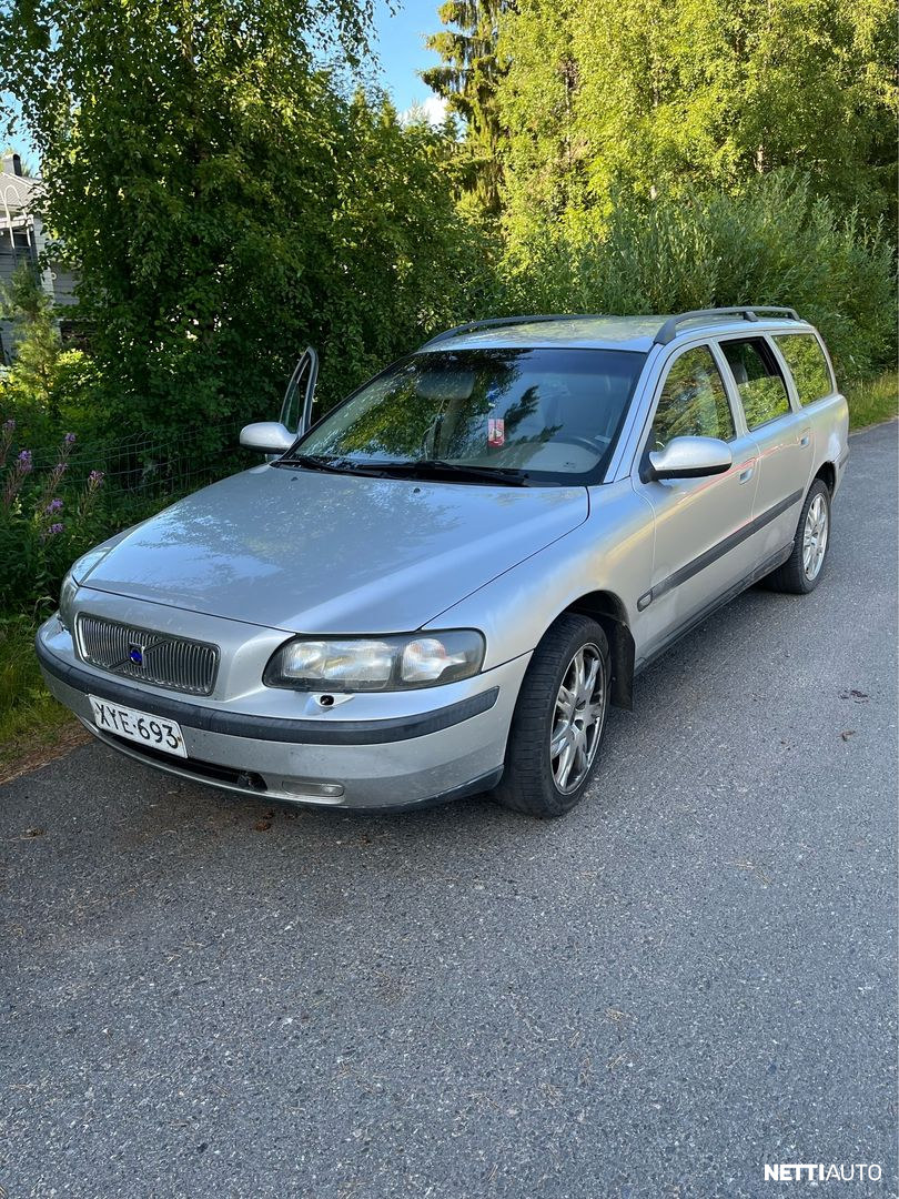 Volvo V70