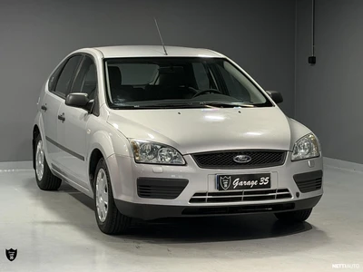 Ford Focus 1,6 100hv Trend M5 5-ov 2005, photo 1/21