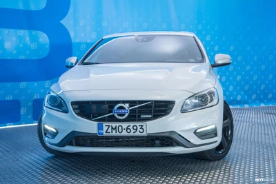 Volvo V60 D6 AWD Business R-Design aut. 2015, kuva 2/20