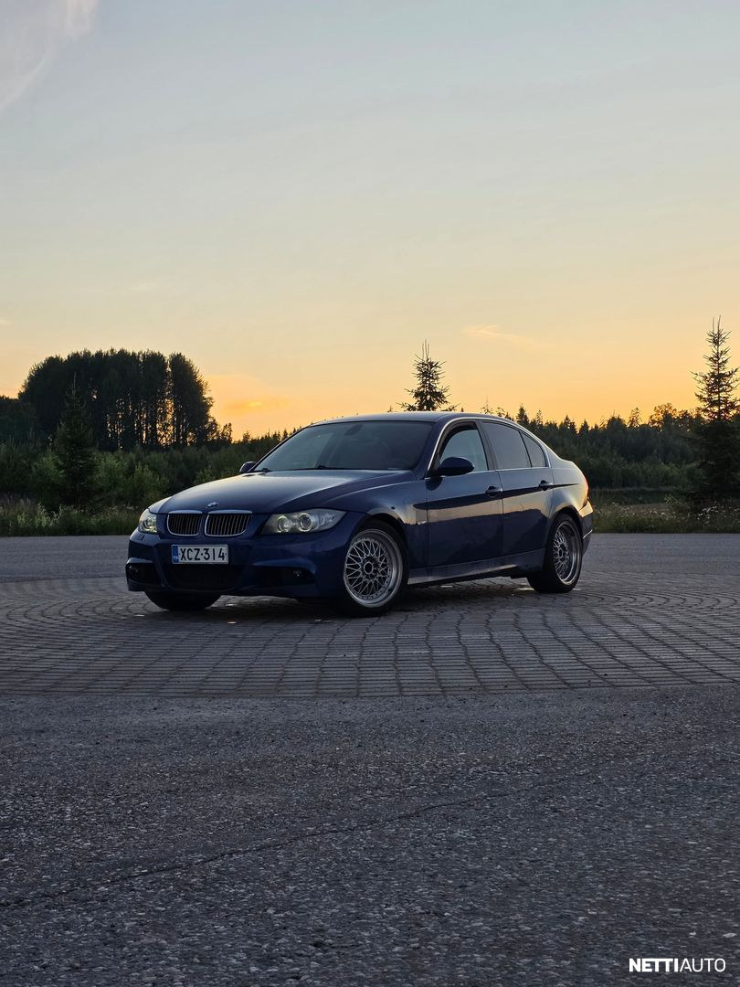 BMW 335