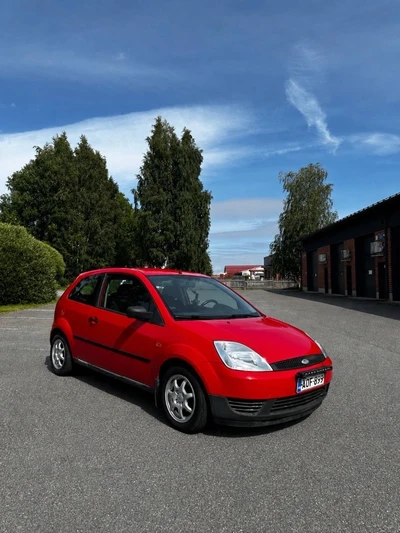 Ford Fiesta 2005, kuva 3/16