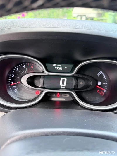 Renault Trafic 2017, kuva 5/10