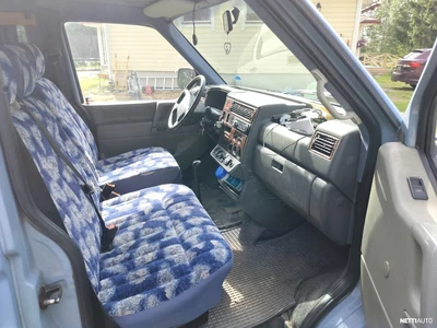 Volkswagen Transporter Transporter bussi 2002, kuva 6/8