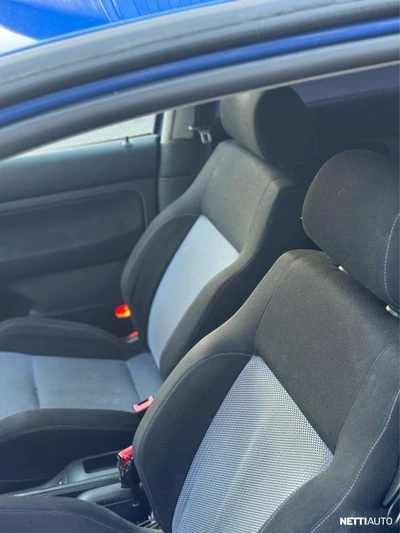 Volkswagen Golf 2002, photo 3/15