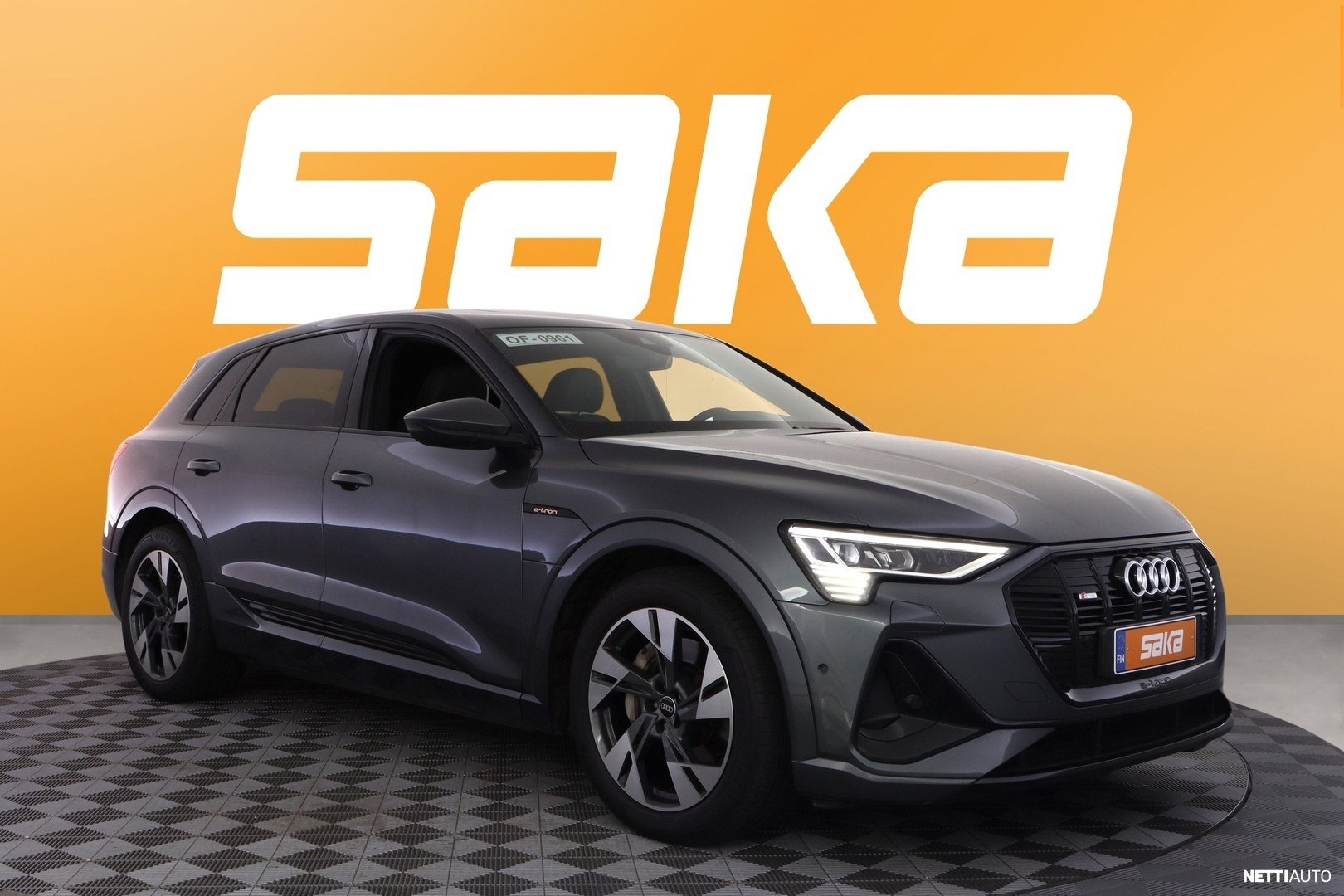 Audi e-tron