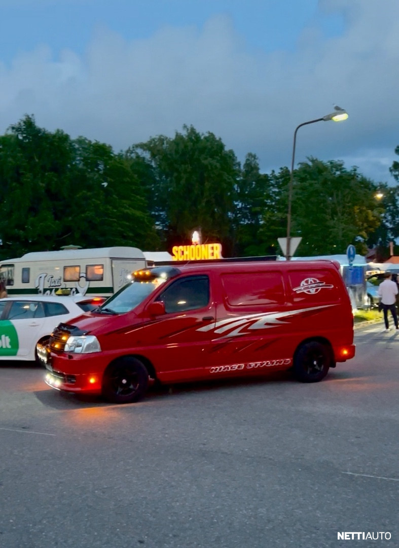 Toyota Hiace