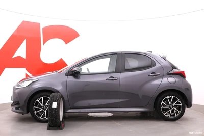 Toyota Yaris 1,5 Hybrid Style 2023, kuva 2/28