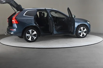 Volvo XC60 2024, photo 6/30