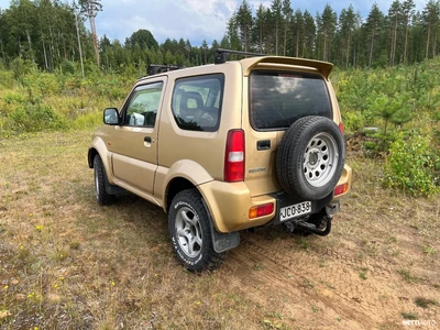 Suzuki Jimny 1998, kuva 3/10