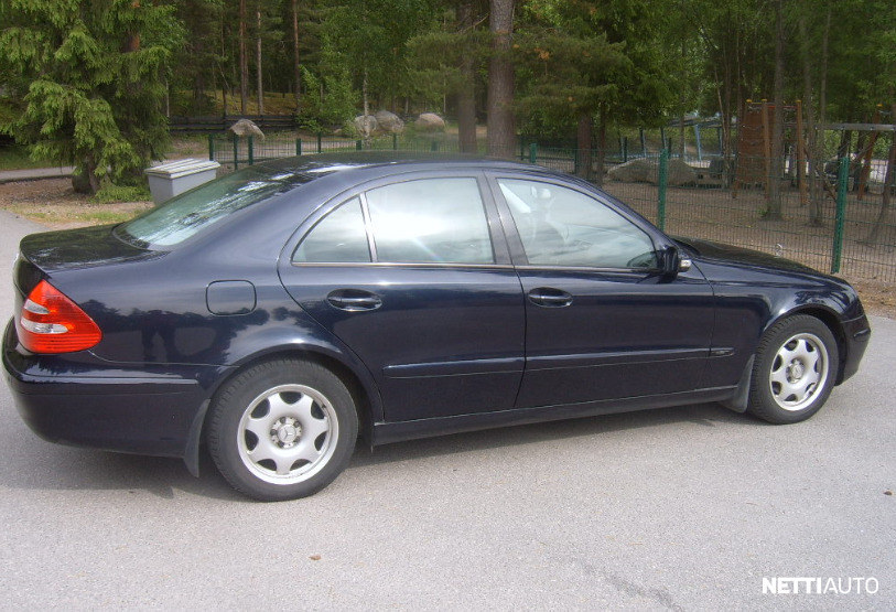 Mercedes-Benz E