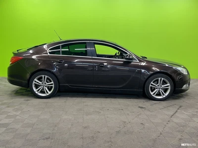 Opel Insignia 2013, photo 2/13