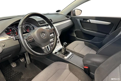 Volkswagen Passat 2013, kuva 6/31