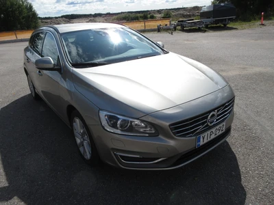 Volvo V60 D4 Business aut 2014, kuva 5/10