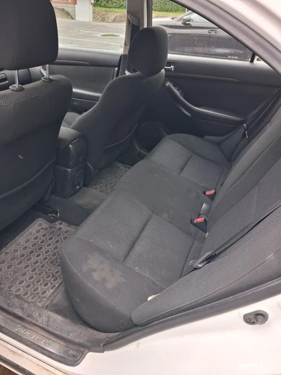 Toyota Avensis Toyota avensis 2003, kuva 7/10
