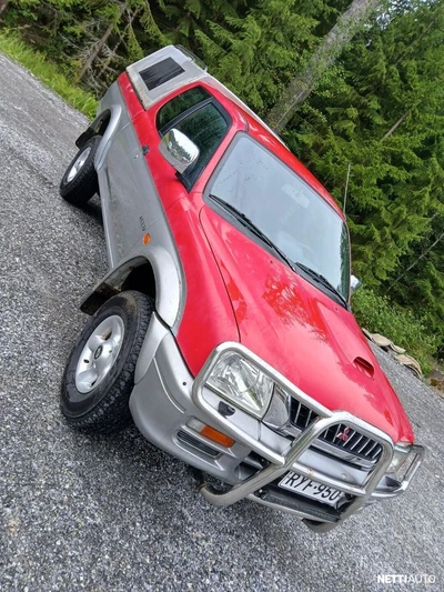 Mitsubishi L200 2000, photo 3/8