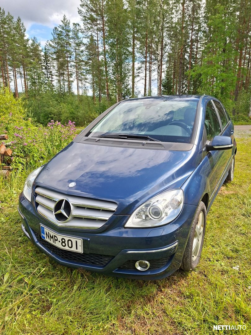 Mercedes-Benz B 180 2010, kuva 3/17