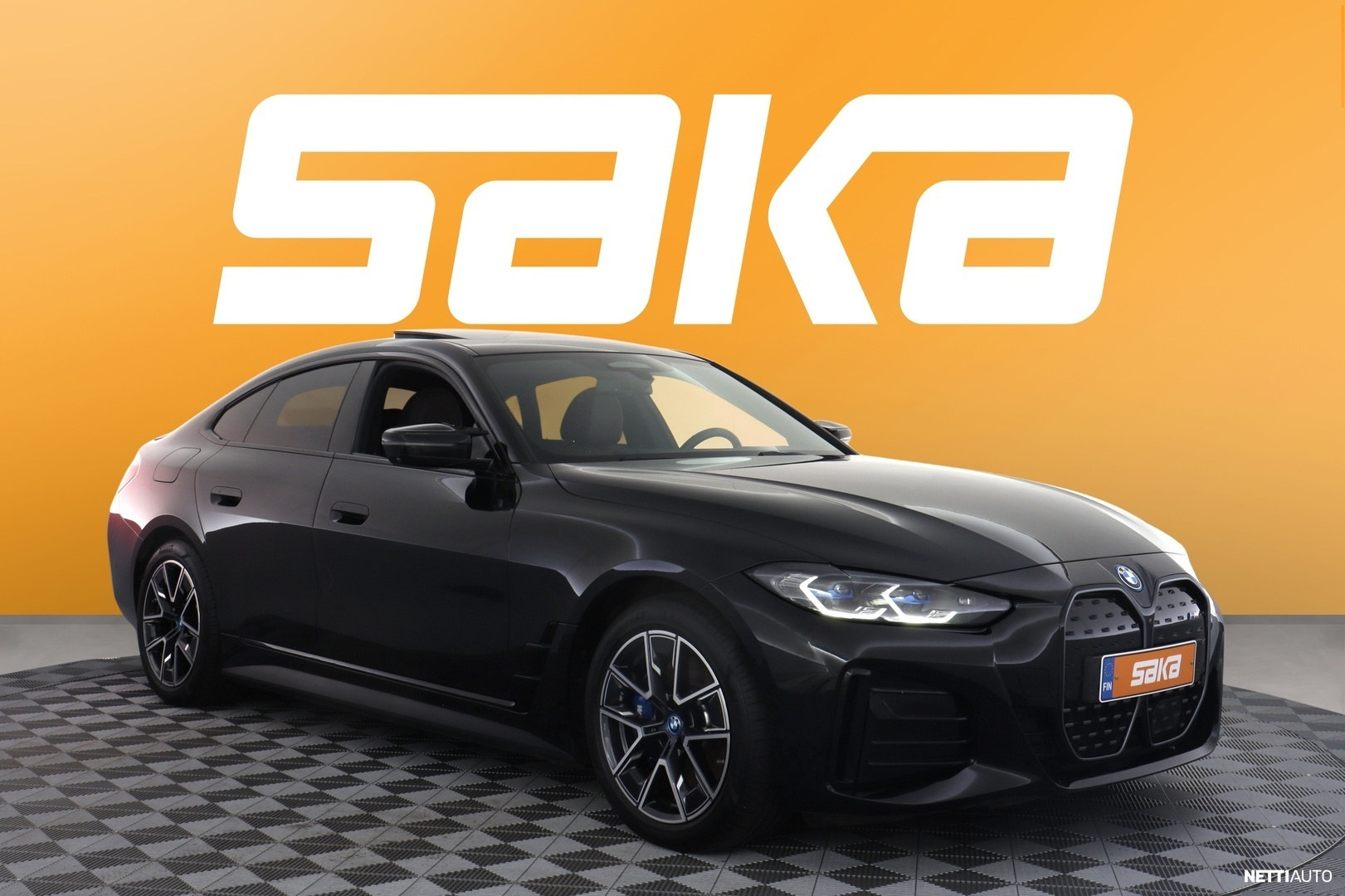 BMW i4 M50