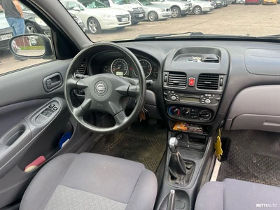 Nissan Almera 1,5 Cool 4-ov. 2004, kuva 3/10