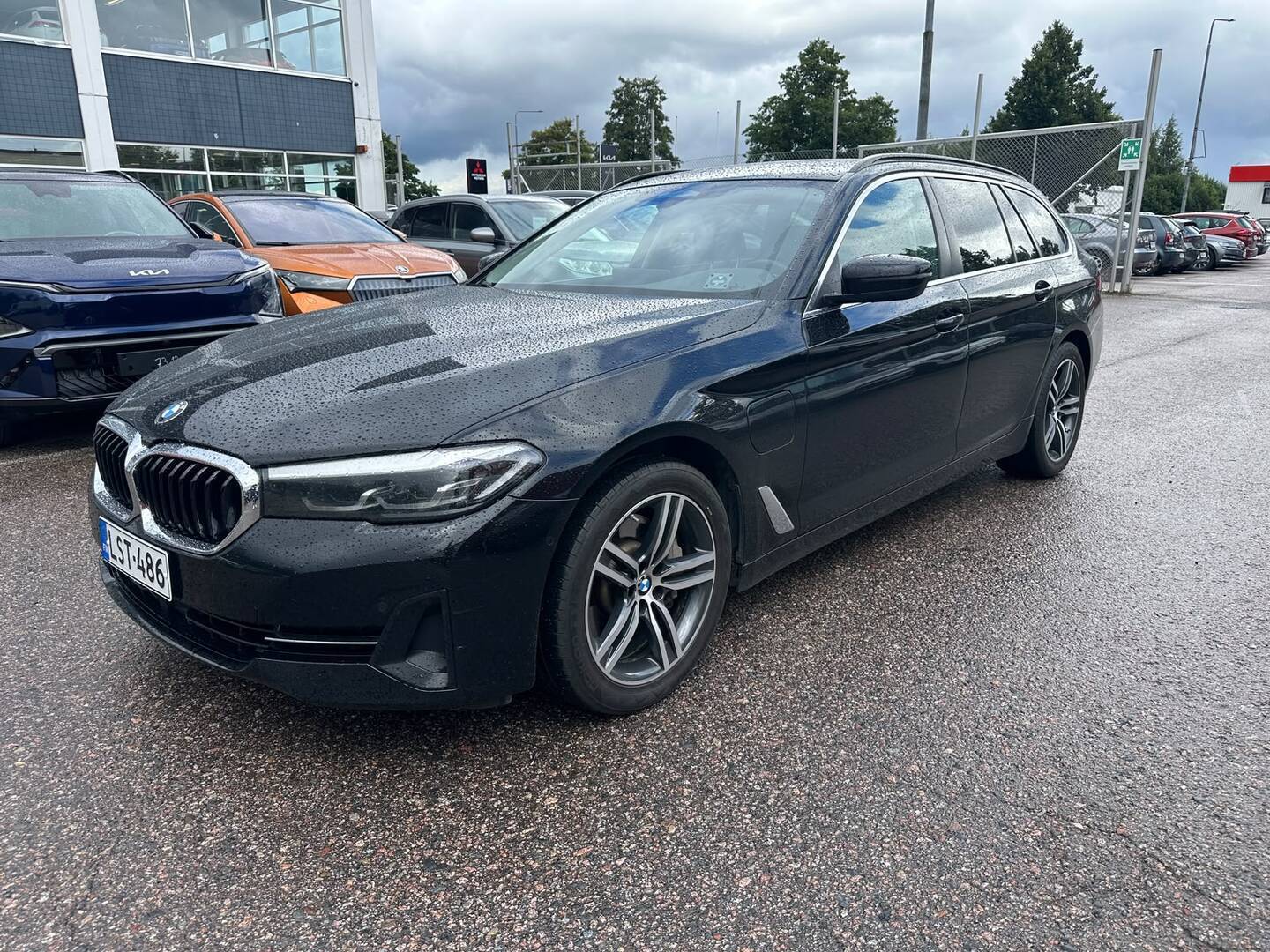 BMW 530