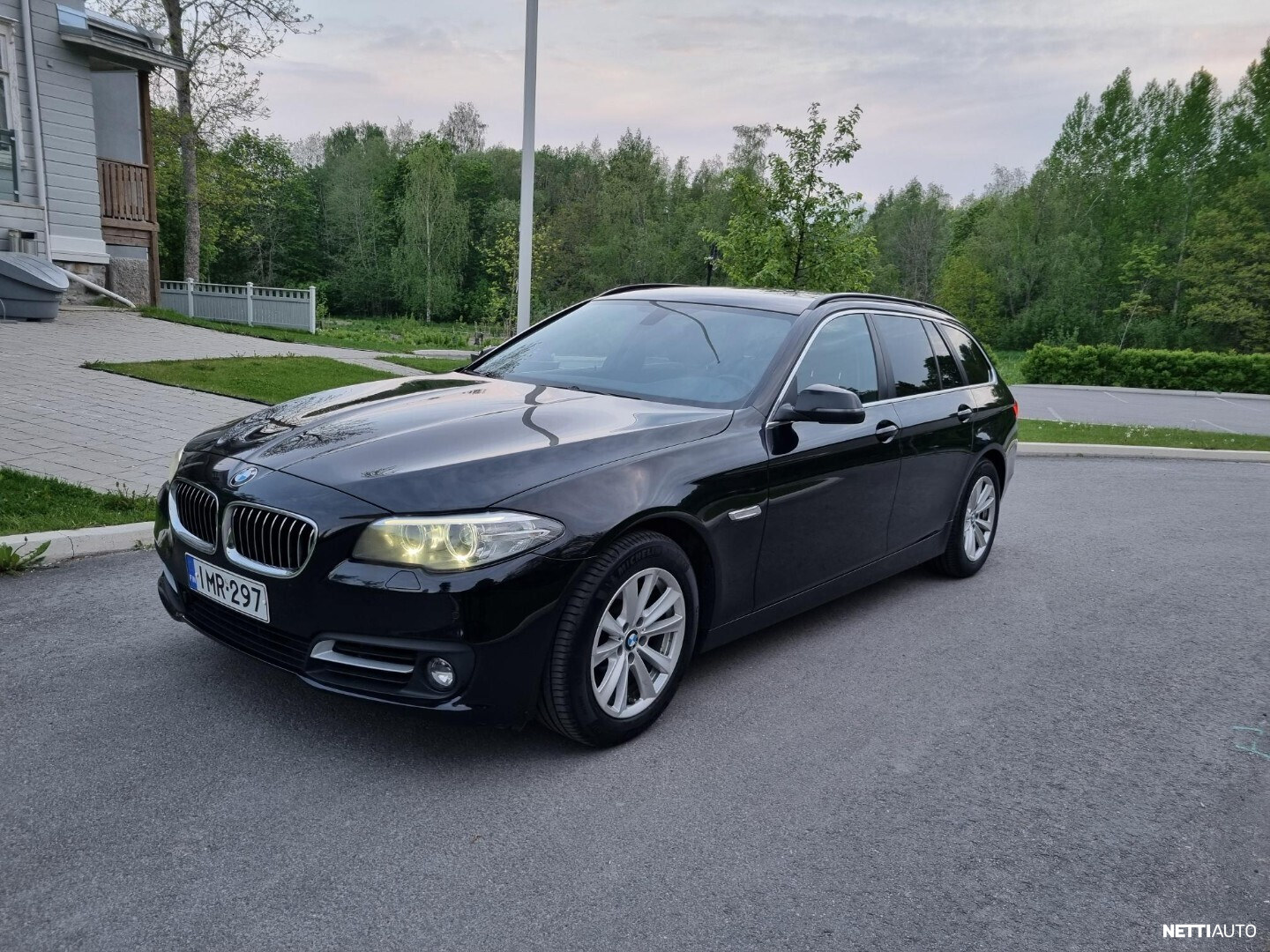 BMW 520