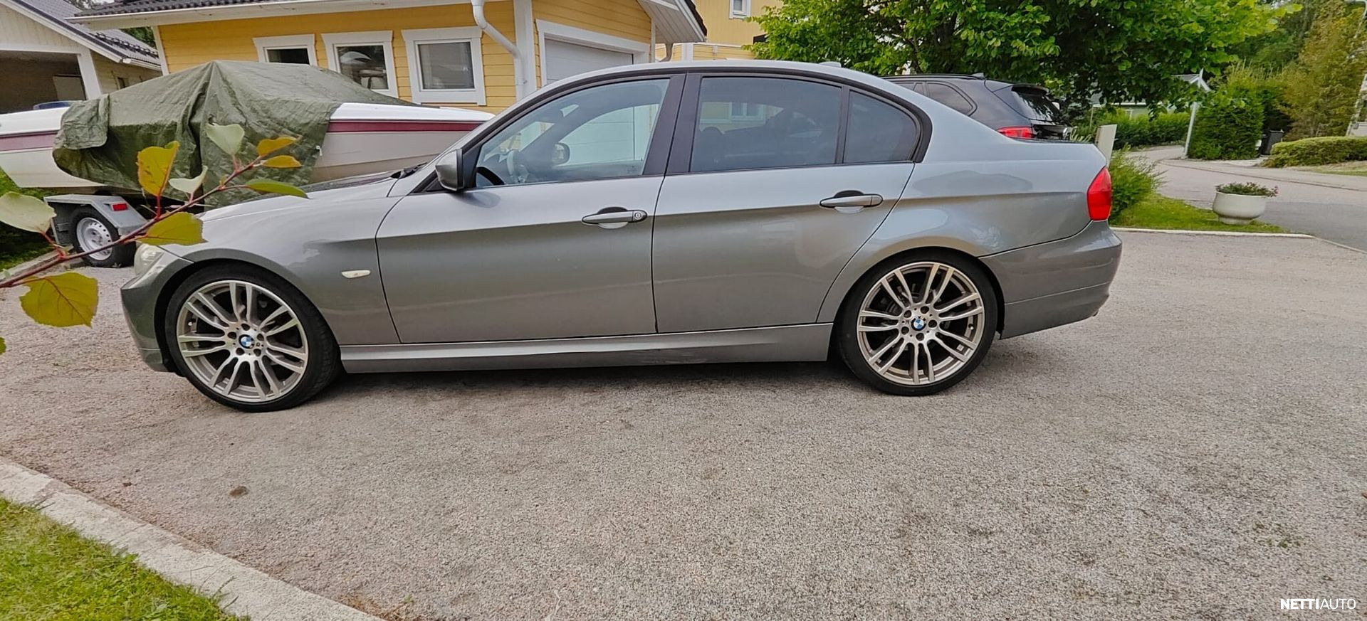 BMW 320 2011, photo 5/22