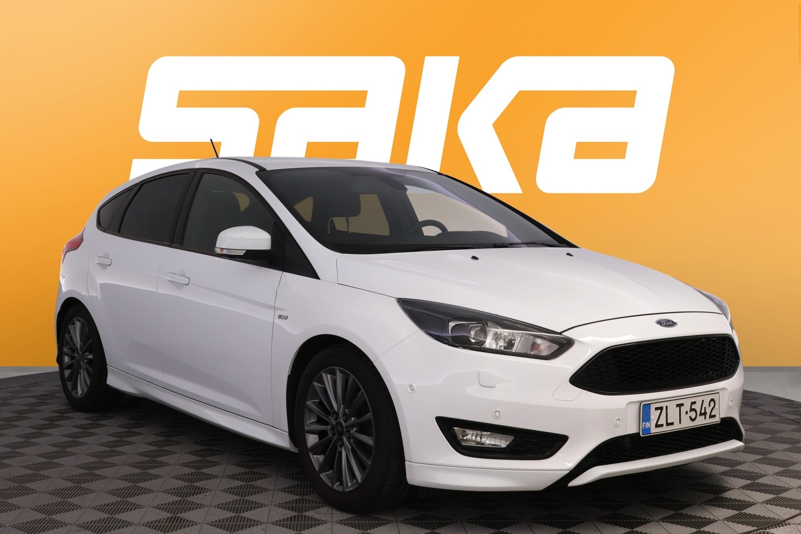 Ford Focus 1,0 EcoBoost 125 hv Start/Stop M6 ST-Line 5-ovinen