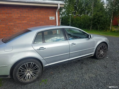 Volkswagen Phaeton 2005, kuva 2/6