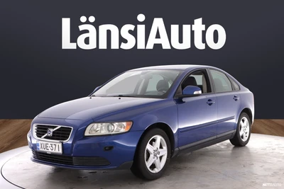 Volvo S40 1,6 Kinetic man 2010, kuva 1/47