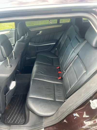 Mercedes-Benz E 2010, kuva 2/5