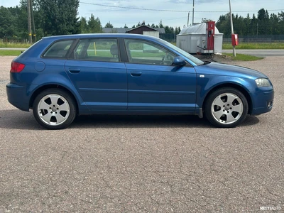 Audi A3 2004, photo 2/10
