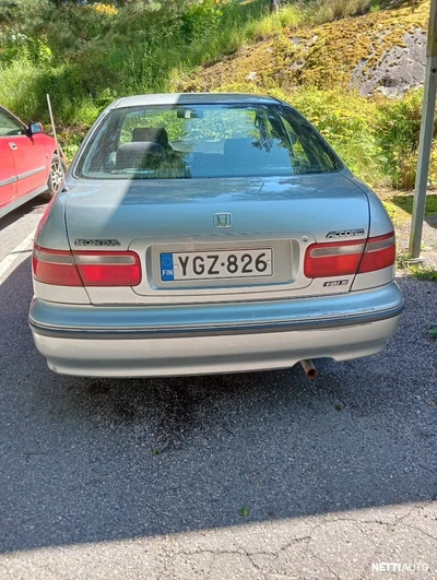 Honda Accord 1,8i S 4d 1997, kuva 3/8