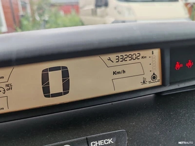 Citroen C4 VTRS 2007, photo 5/8
