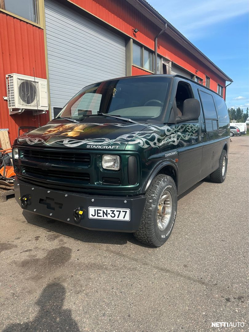 Chevrolet Chevy Van